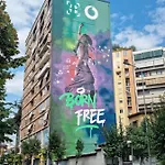 Moonshine * Tirana