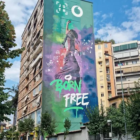 Moonshine * 티라나