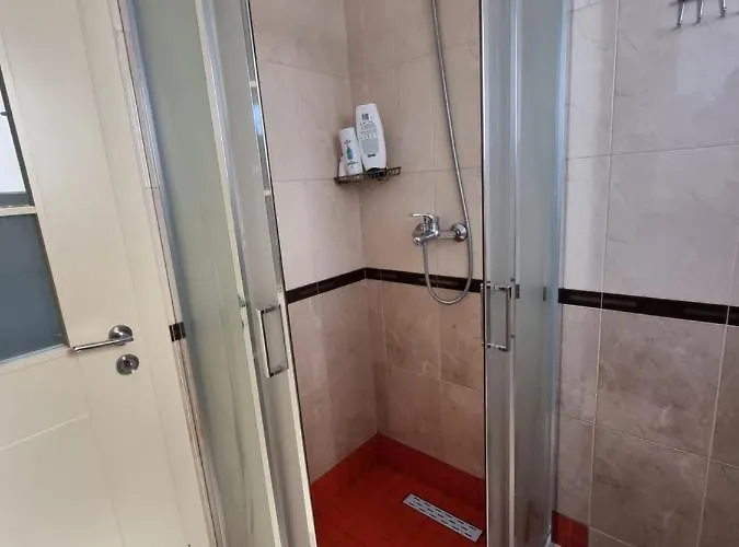 Moonshine Apartmán Tirana